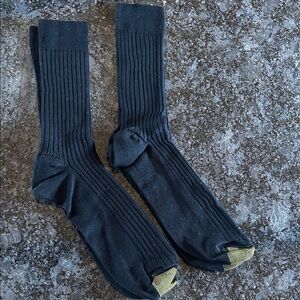 Gold Toe Black Ribbed Dress Socks